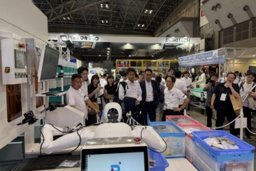 智元機(jī)器人攜手德馬科技亮相日本國(guó)際物流展,具身智能解決方案獲三菱、優(yōu)衣庫(kù)等巨頭關(guān)注